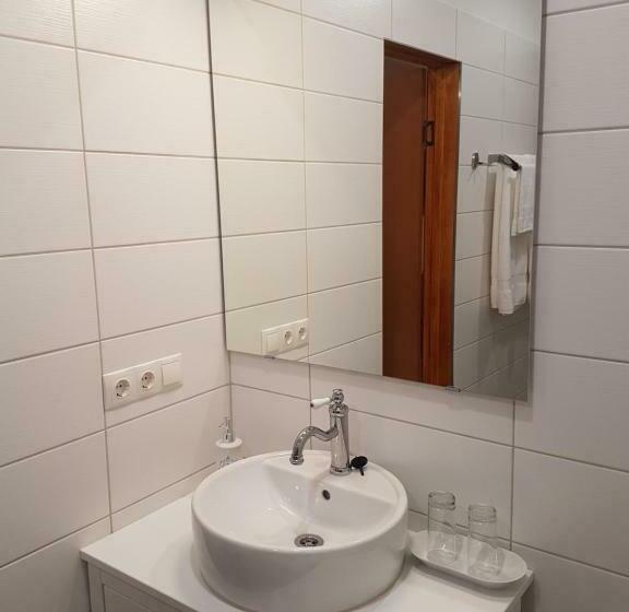 اتاق استاندارد, Raganas ķēķis