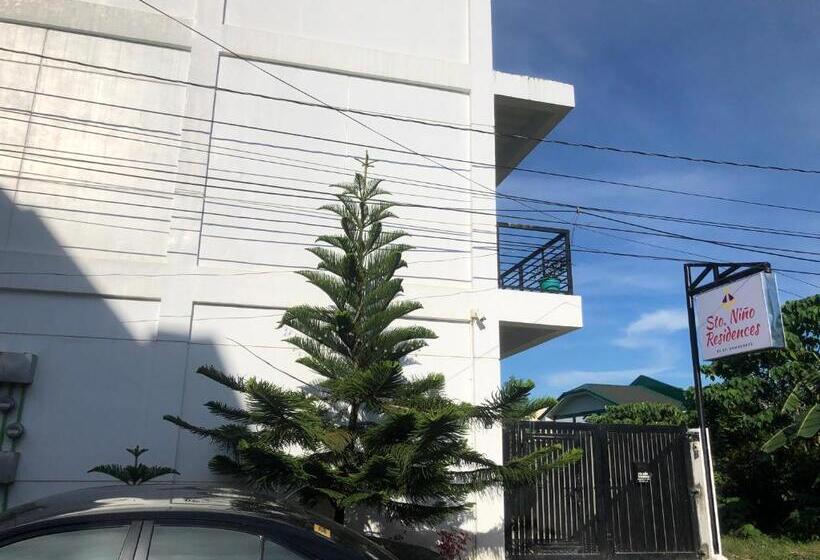 디럭스 룸, Sto Niño Residences Lucena City
