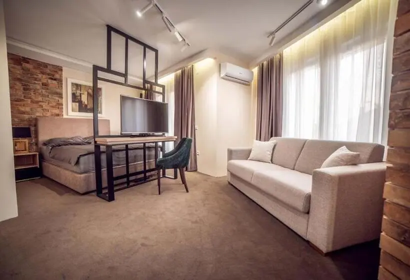 آپارتمان لوکس 1 خوابه, Szur Home