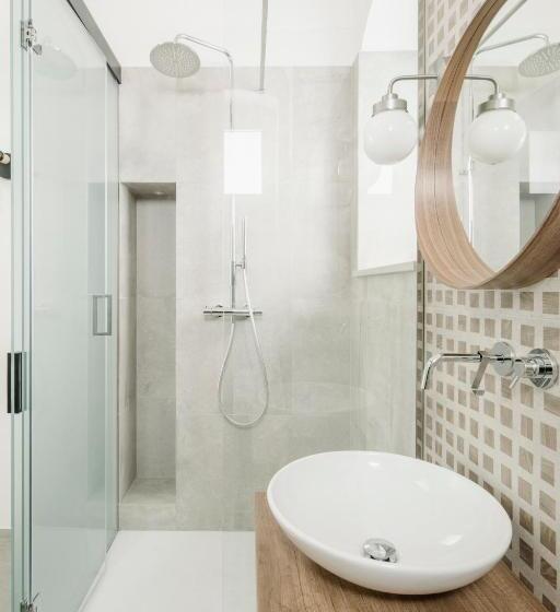 غرفة ديلوكس سرير كينج, Clementia Guest House