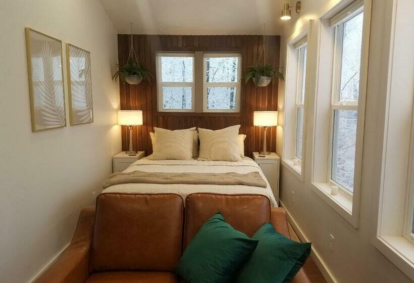 1ベッドルームハウス, Emerald Little Lodge