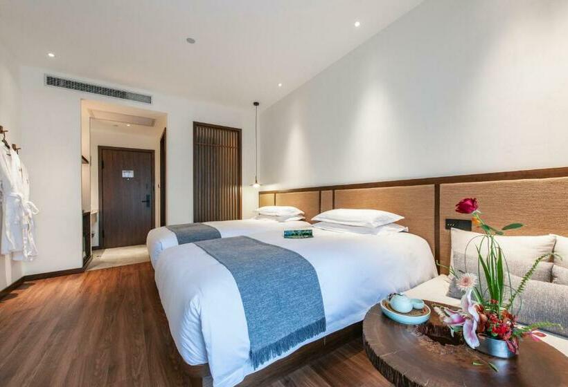 Quarto Deluxe, Liangyun Ssaw Boutique