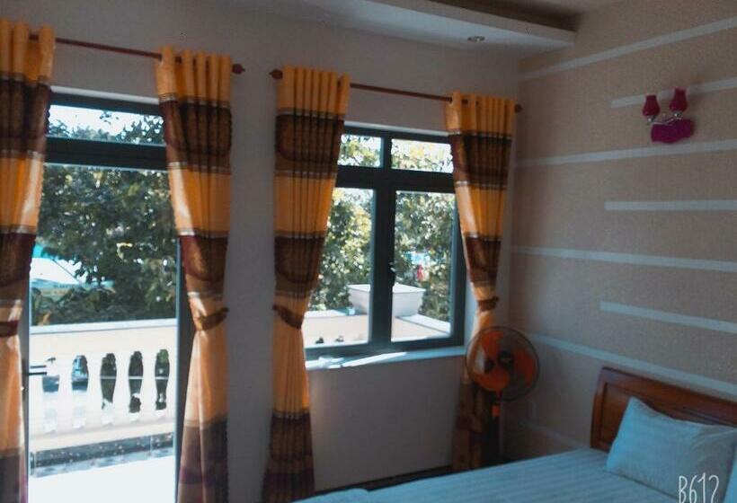 اتاق استاندارد با تخت بزرگ, Motel Quốc Việt