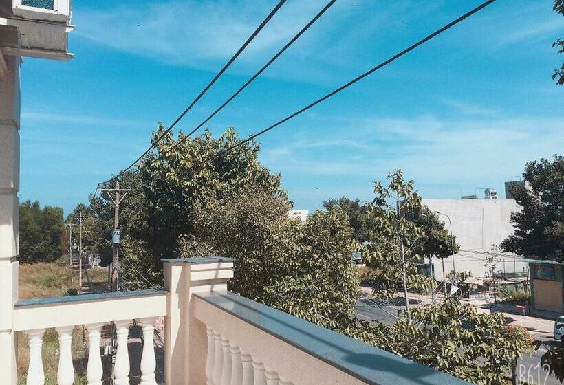 اتاق استاندارد با تخت بزرگ, Motel Quốc Việt