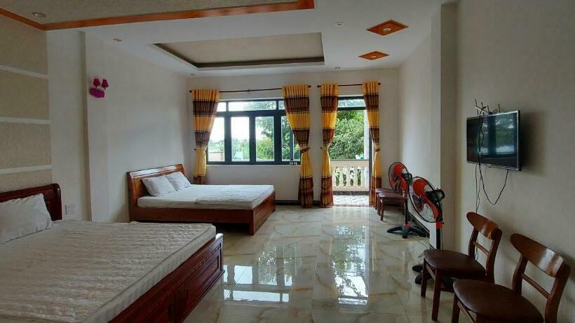 اتاق خانوادگی, Motel Quốc Việt