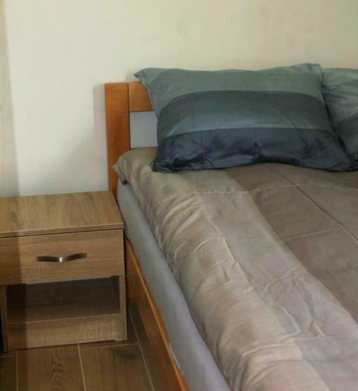 اتاق استاندارد چهار تخته, Hostel Villa Popović