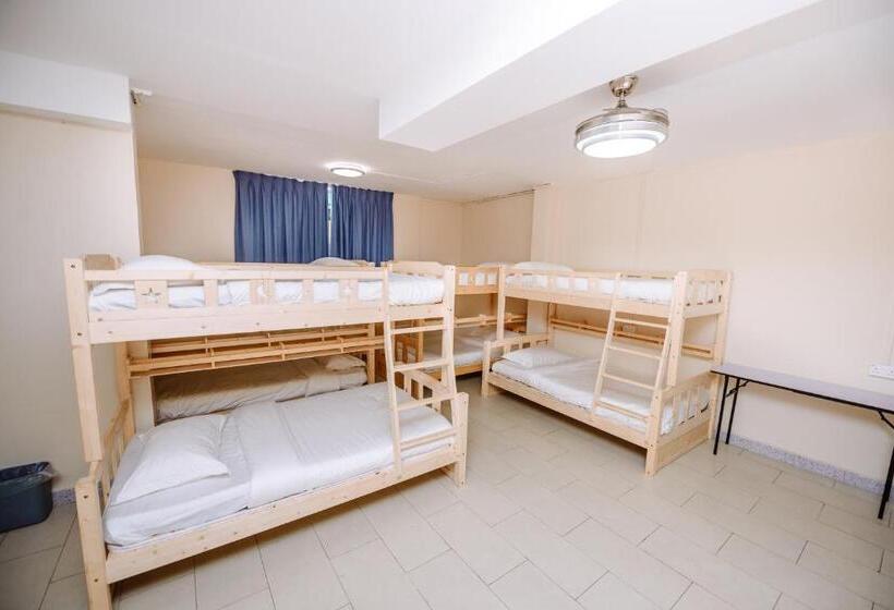 Кровать в Общей Комнате, Semrock Hotel 仙乐酒店