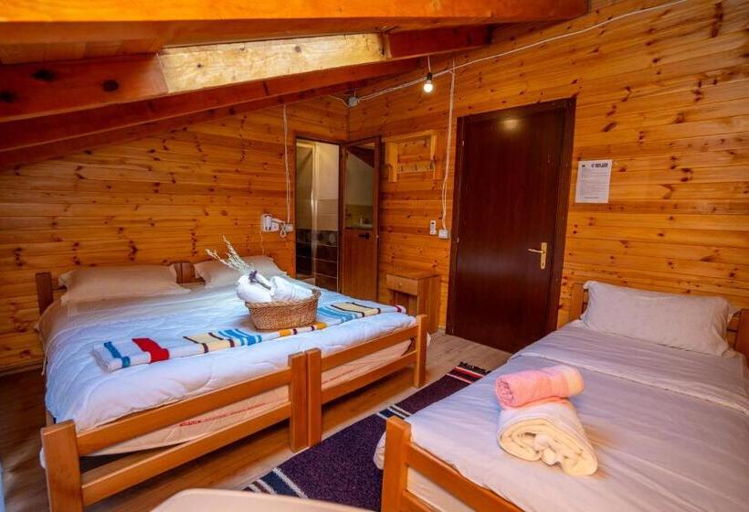 标准三人间, Bee Eco Guest House