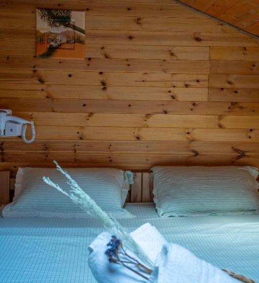 4 Bett Standardzimmer, Bee Eco Guest House