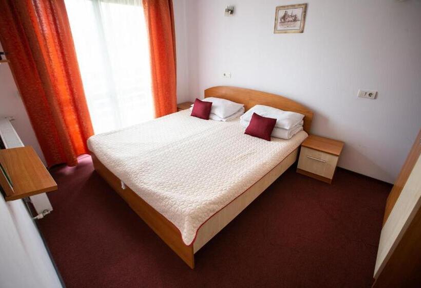 Номер Стандарт с Балконом, Casa Poienita Apusenilor