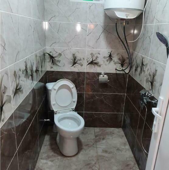 اتاق استاندارد, Nino & Tarzan Guesthouse