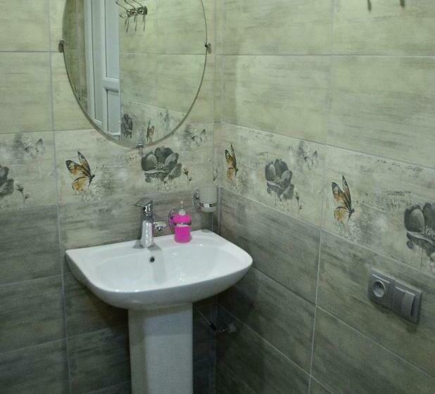 اتاق اکونومی, Shoda