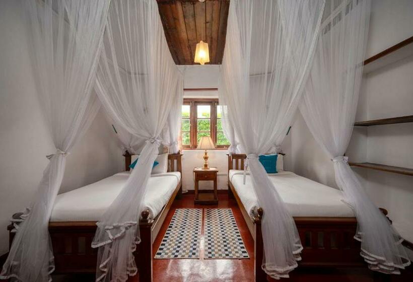 בית, 3 חדרי שינה, Kelburne Estate