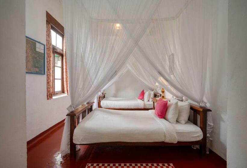 בית, 2 חדרי שינה, Kelburne Estate