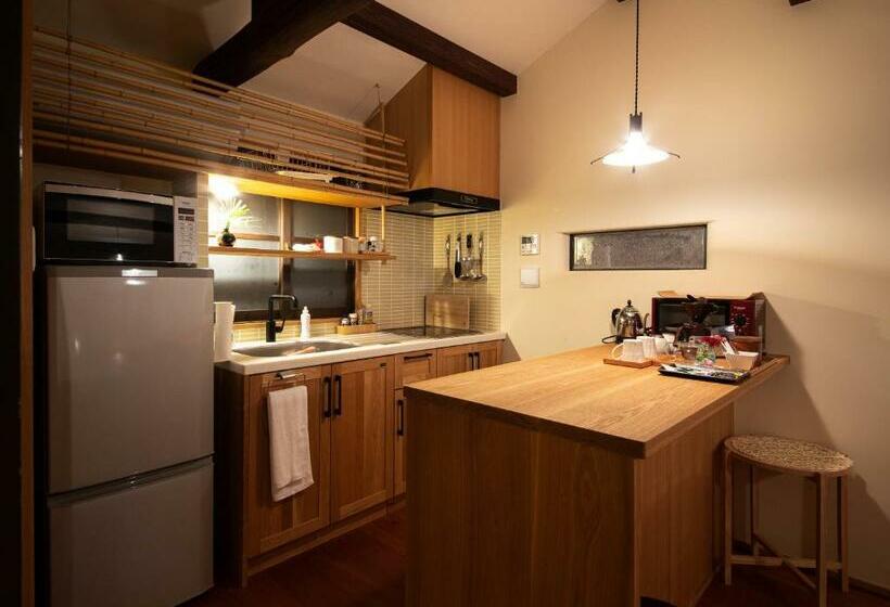 Hus 3 Soveværelser, 内子の宿 織