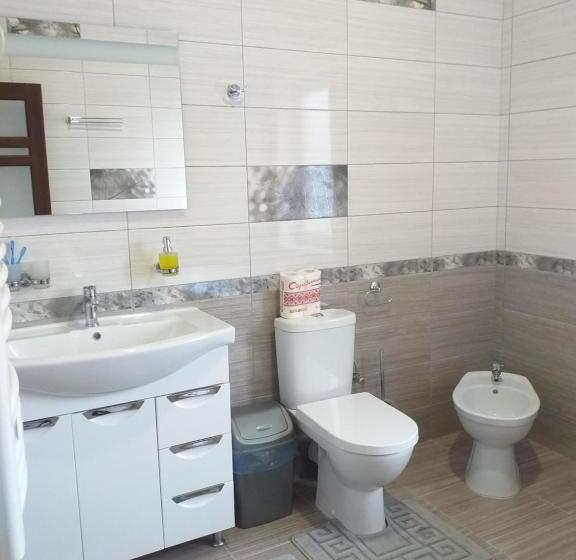 جناح مطلّ علي الحديقة, усадьба  у артура