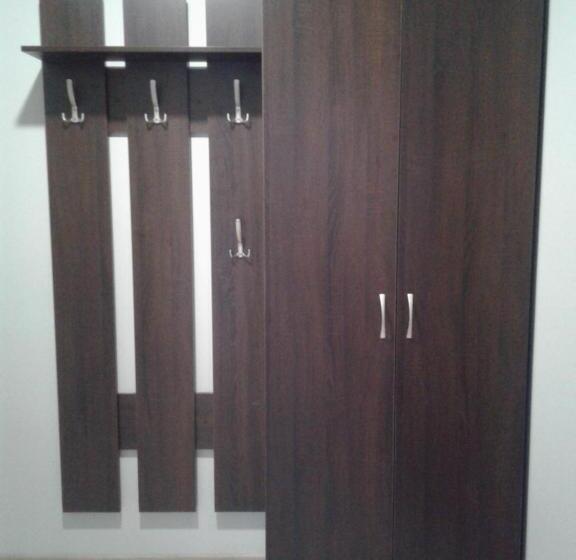 غرفة قياسية ثلاثية مزودة بشرفة, усадьба  у артура