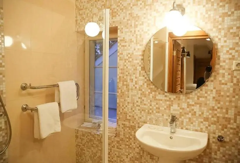 اتاق خانوادگی, Botique & Spa Hotel Berkenes Manor