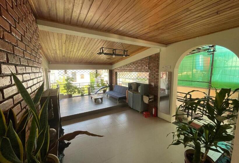 اتاق لوکس, Homestay Minh Tú