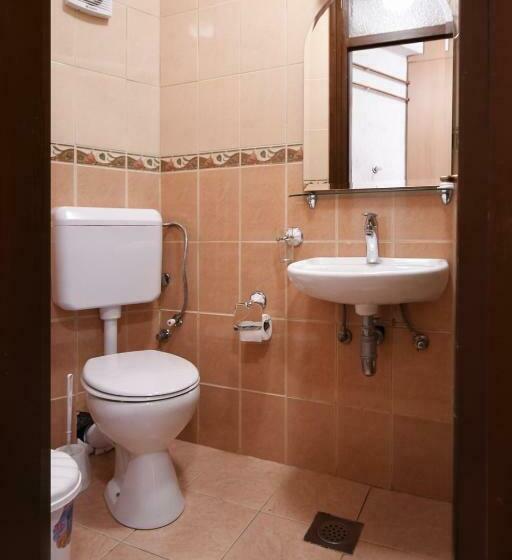 آپارتمان 1 خوابه با تراس, Mladost