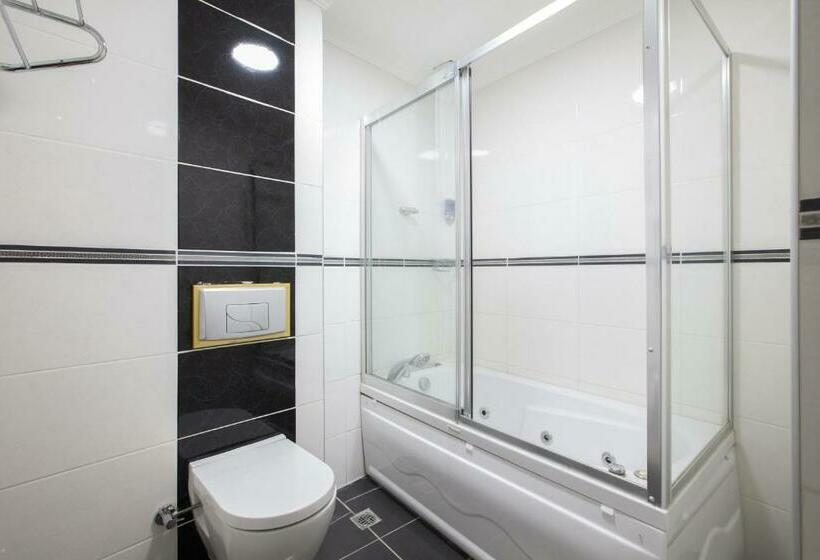 דירת חדר נוף לגינה, Olive Garden Suite