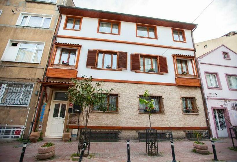 דירת חדר נוף לגינה, Olive Garden Suite