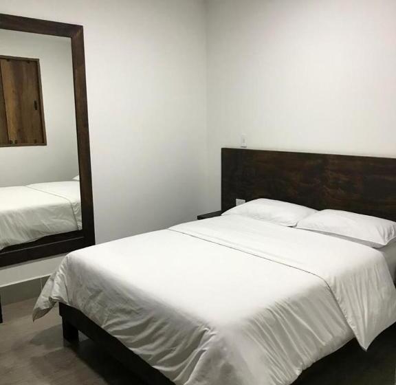 غرفة قياسية, Saval Jerico