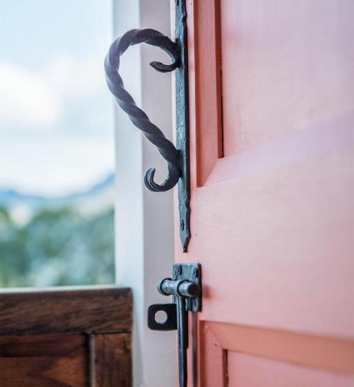 غرفة ديلوكس مزوَّدة بجاكوزي, Saval Jerico