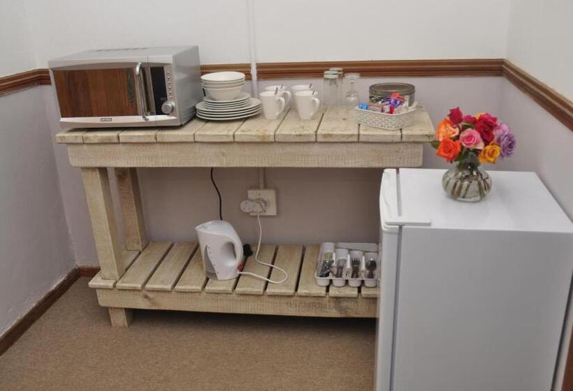 غرفة ديلوكس, Huisie Ommie Hoek