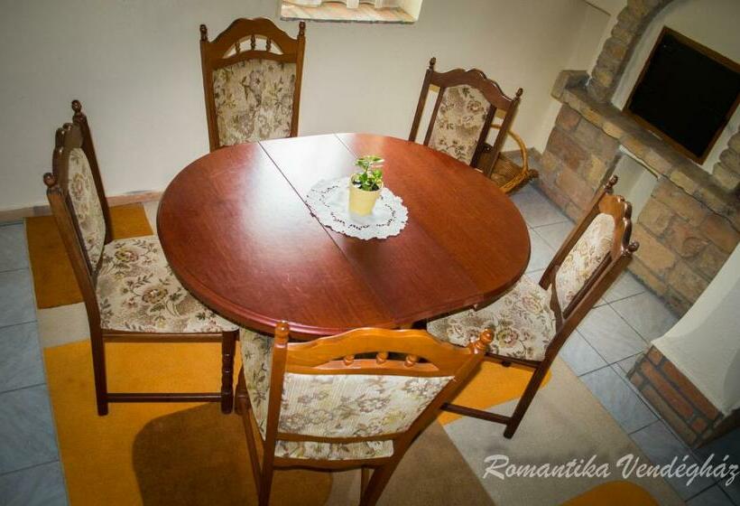 Дом 1 Спальня, Romantika Vendégház