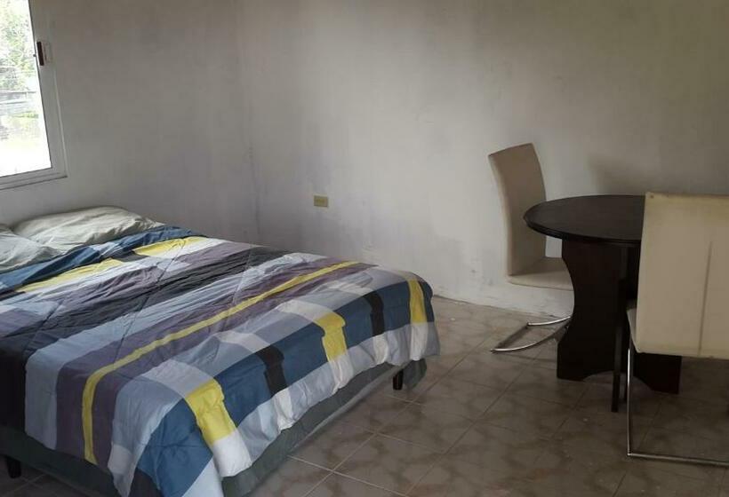 غرفة قياسية حمام مشترك, Casa Ricky S