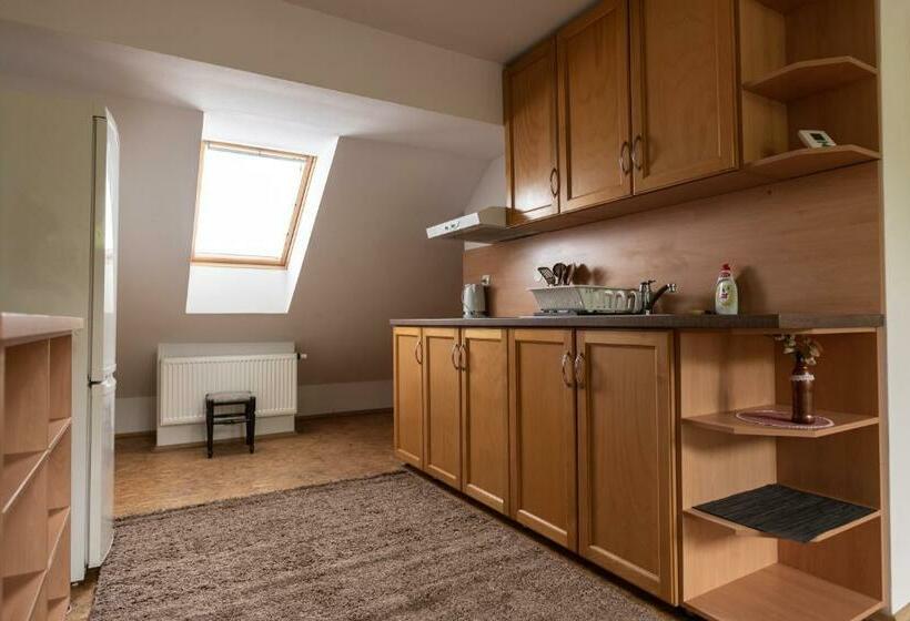 آپارتمان 1 خوابه با چشمانداز باغ, Adventure Farm