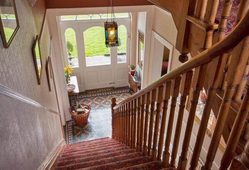 Standard room with outdoor bath, Garrane House