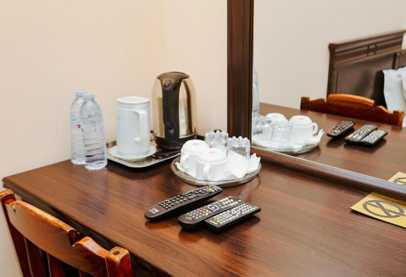 חדר סטנדרט, Yangi Sharq