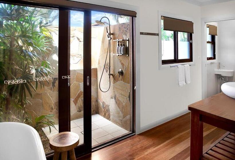 Номер Стандарт Вид на Парк, Away Guesthouse  Away On Shirley Lane