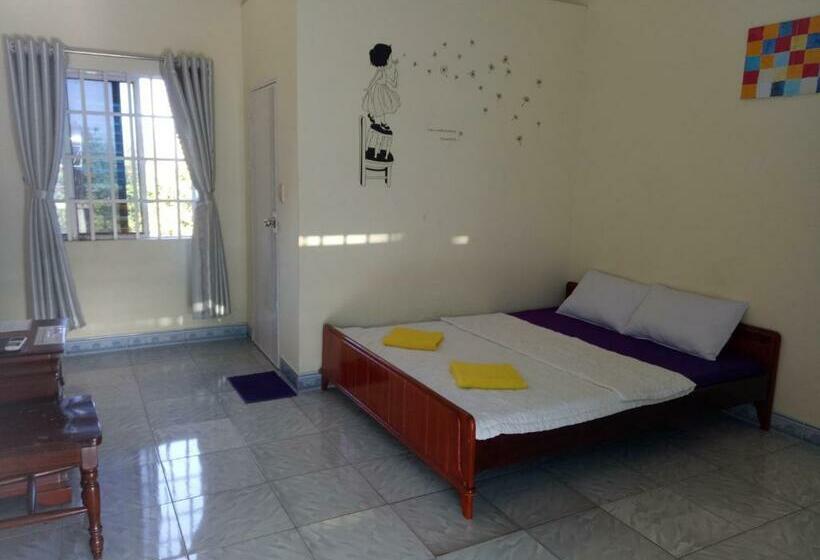 اتاق استاندارد, Binh An Backpacker Guesthouse