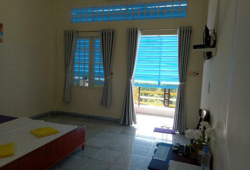 اتاق استاندارد, Binh An Backpacker Guesthouse