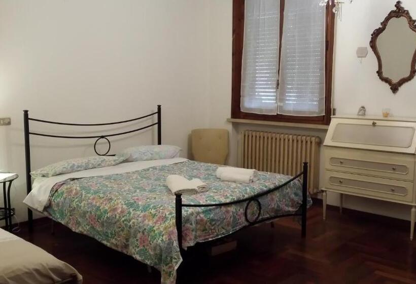 חדר משפחתי, Ca Angiola