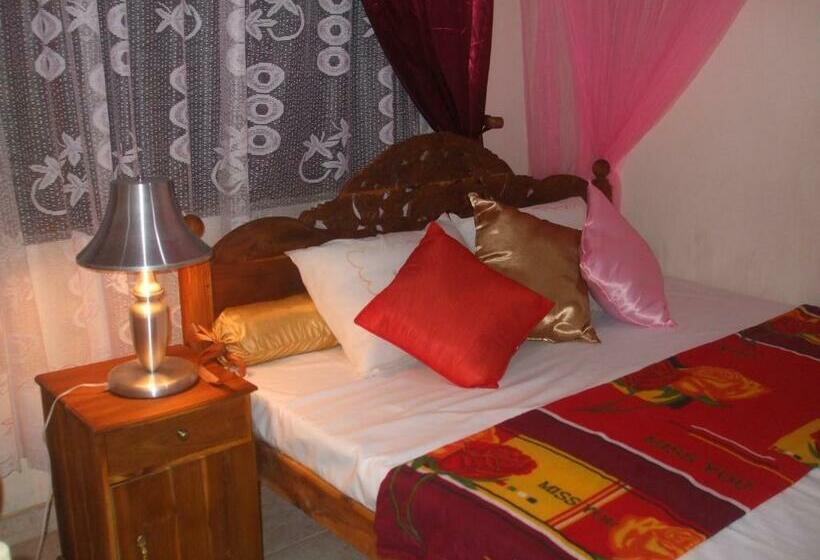 Семейный Номер, Daffon Guest House