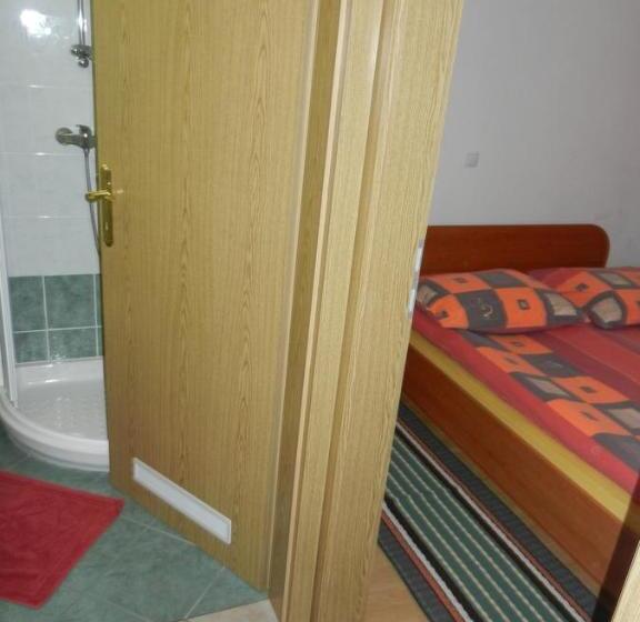 اتاق استاندارد, Gostilna Stara Pošta