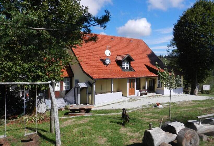 اتاق استاندارد سه نفره, Gostilna Stara Pošta