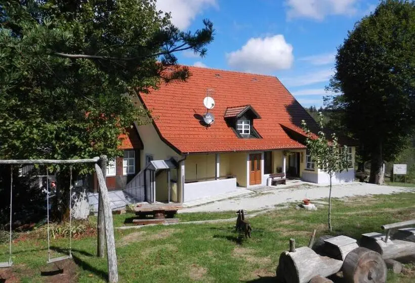 اتاق استاندارد سه نفره, Gostilna Stara Pošta