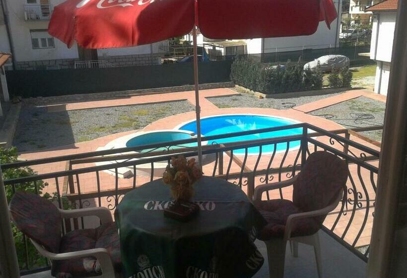 اتاق استاندارد با بالکن, Villa Mimi