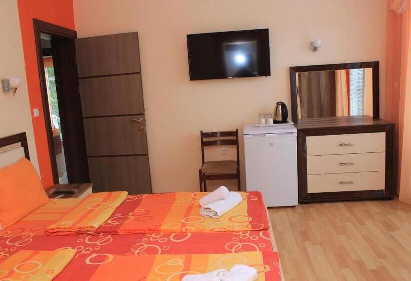 اتاق استاندارد با بالکن, Villa Mimi