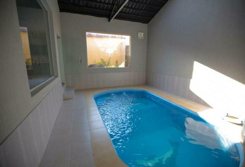 Chalet met 1 Slaapkamer, منتجع جزيرة الروز بالهدا