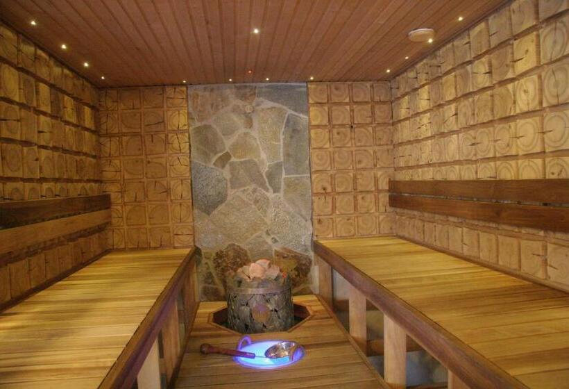 Quarto Estandar, Greete Motel