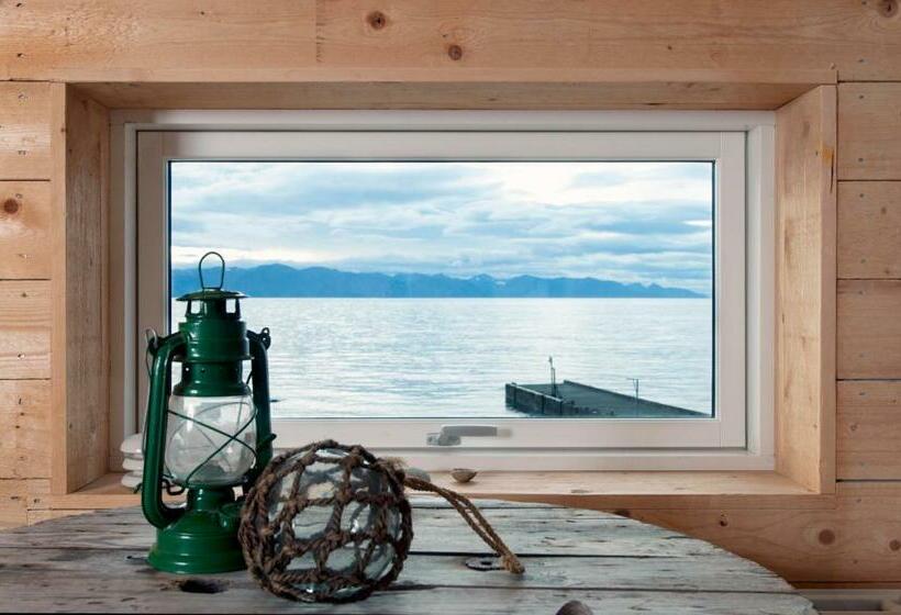 Triple Room Sea View, Tungulending Guesthouse