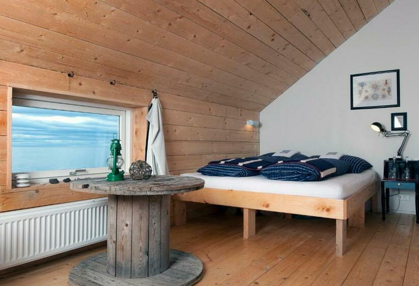 Triple Room Sea View, Tungulending Guesthouse