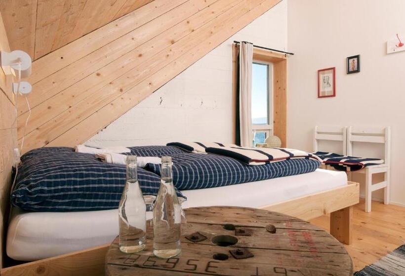 اتاق استاندارد, Tungulending Guesthouse