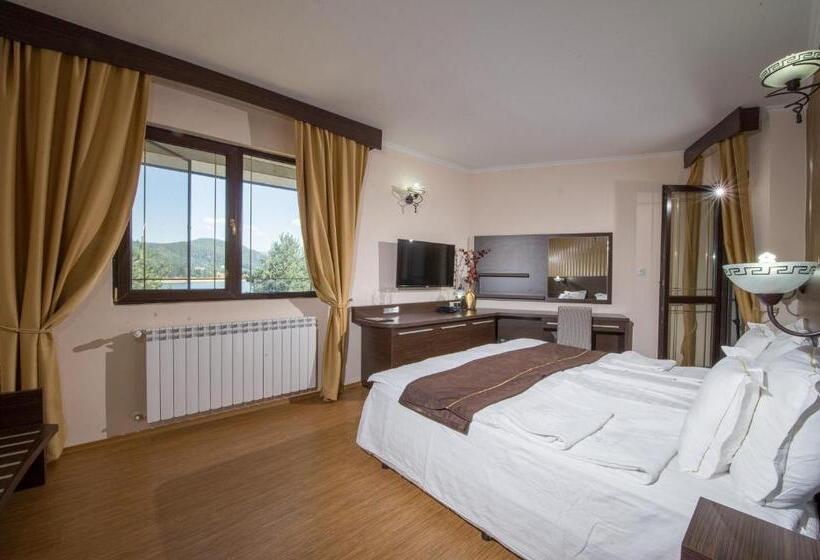 Апартаменты Deluxe 1 Спальня, Family Hotel Hebar